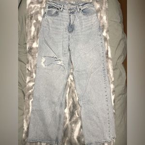 Abercrombie & Fitch Relaxed Jean